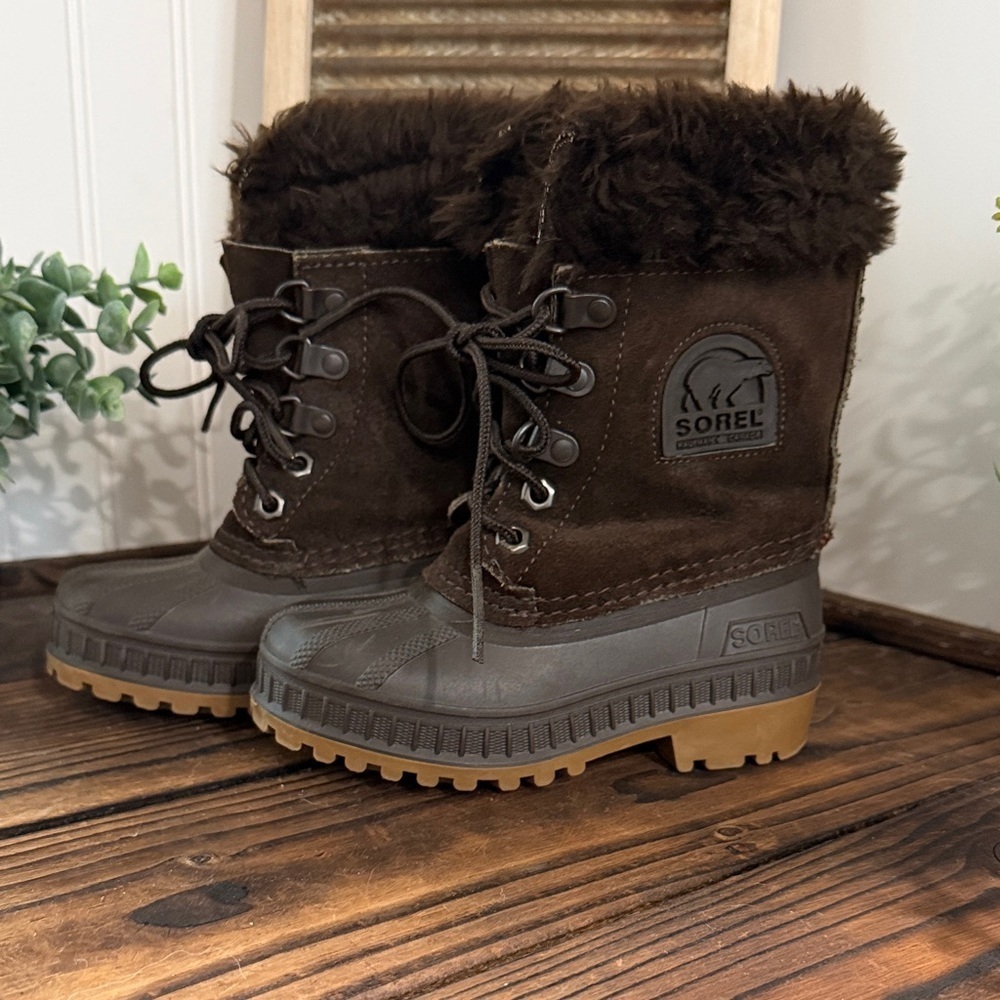 Sorel Kaufman Dark Brown Leather Boots with Fur Lining